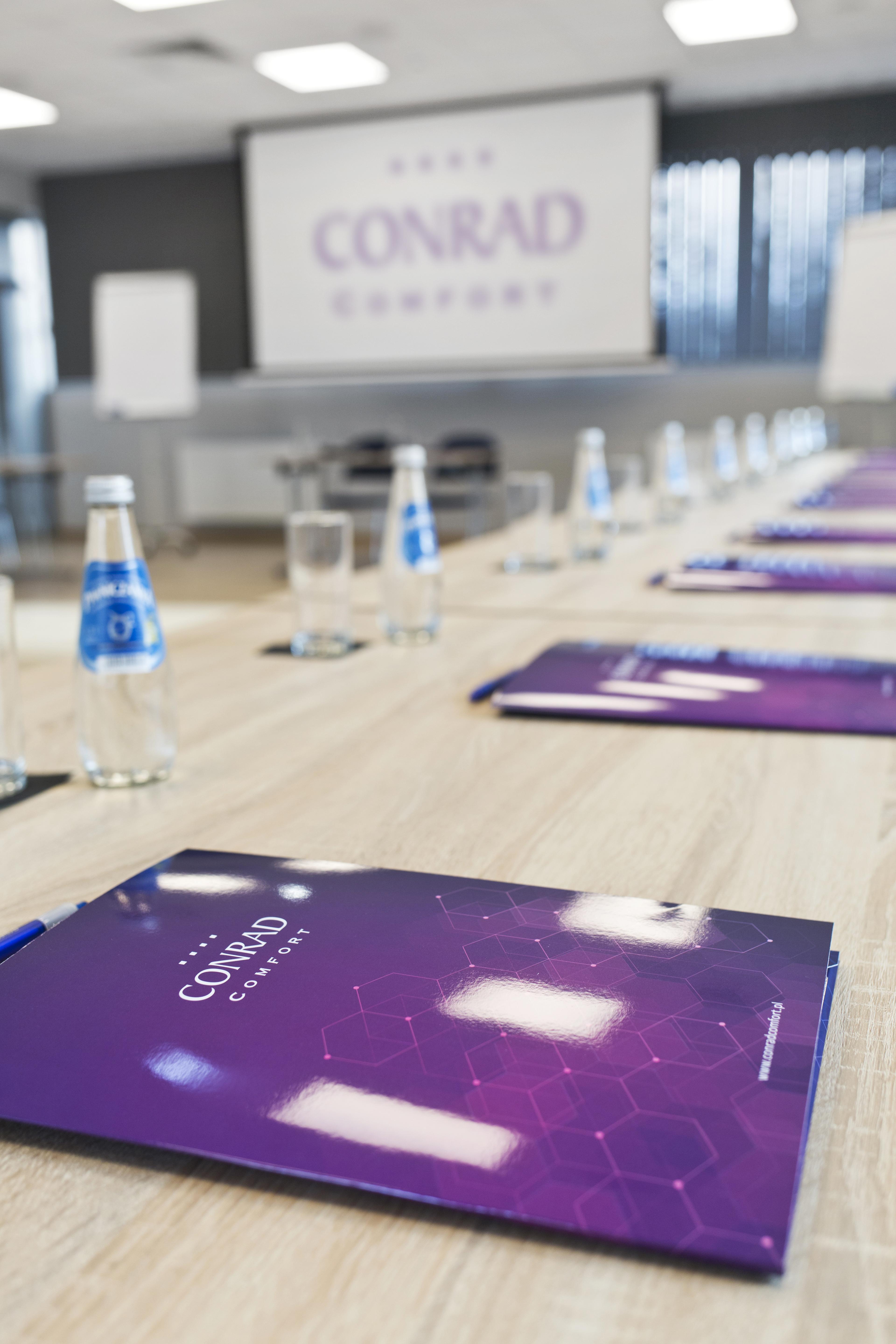 Hotel Conrad Comfort Cracovia Exterior foto