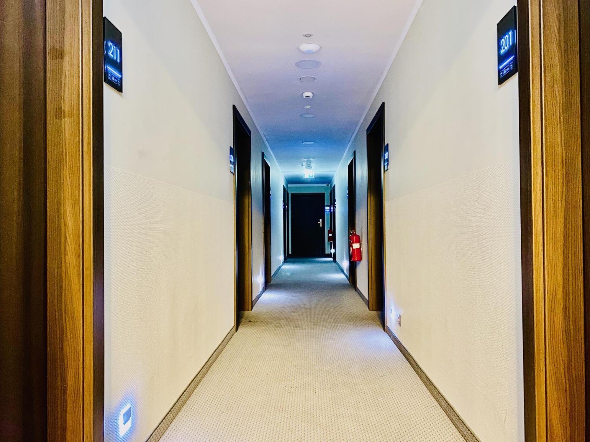 Hotel Conrad Comfort Cracovia Exterior foto